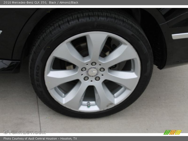 Black / Almond/Black 2010 Mercedes-Benz GLK 350
