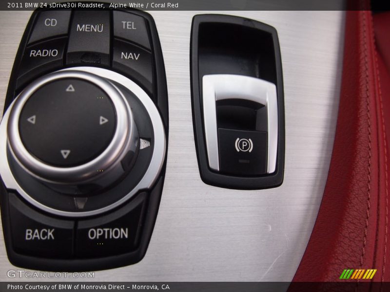 Alpine White / Coral Red 2011 BMW Z4 sDrive30i Roadster