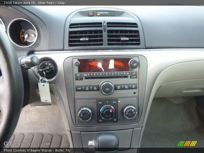 Silver Pearl / Gray 2008 Saturn Aura XE