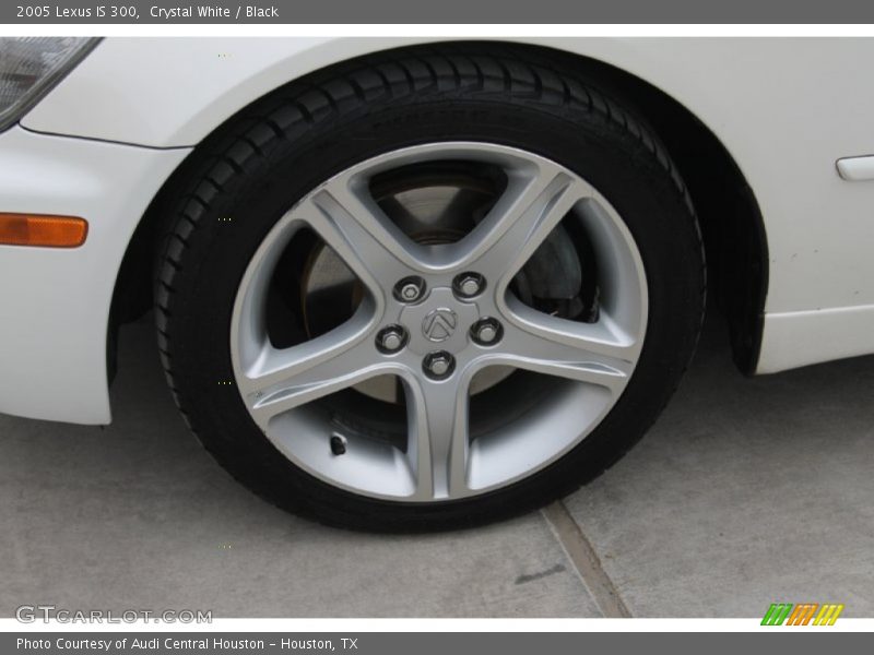 Crystal White / Black 2005 Lexus IS 300