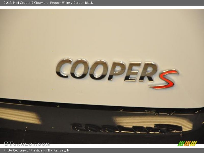 Pepper White / Carbon Black 2013 Mini Cooper S Clubman