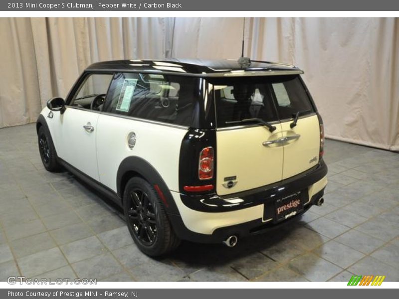 Pepper White / Carbon Black 2013 Mini Cooper S Clubman