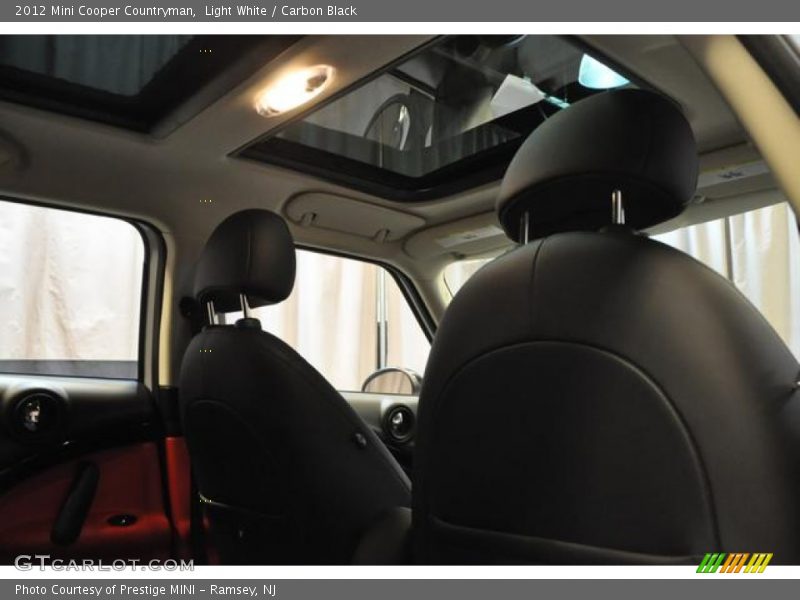 Light White / Carbon Black 2012 Mini Cooper Countryman