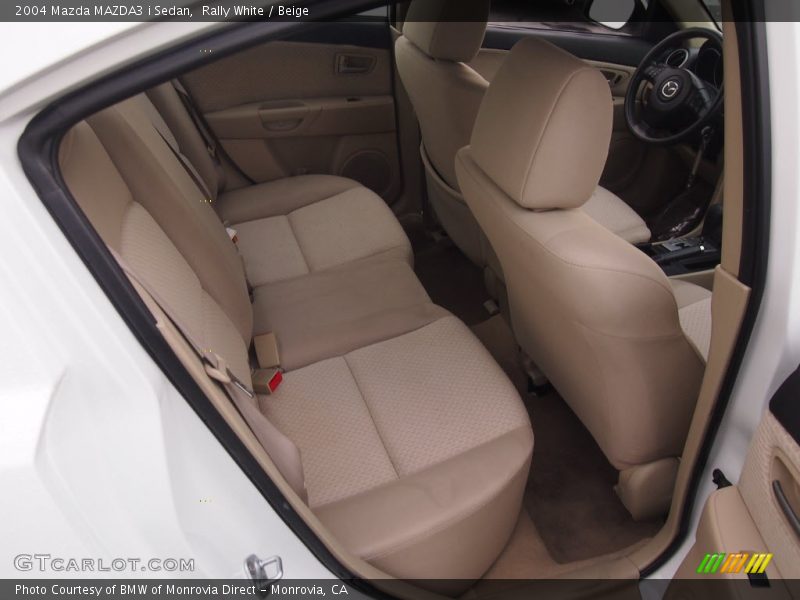 Rally White / Beige 2004 Mazda MAZDA3 i Sedan