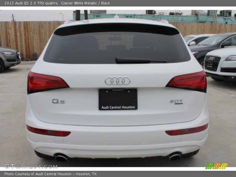 Glacier White Metallic / Black 2013 Audi Q5 2.0 TFSI quattro