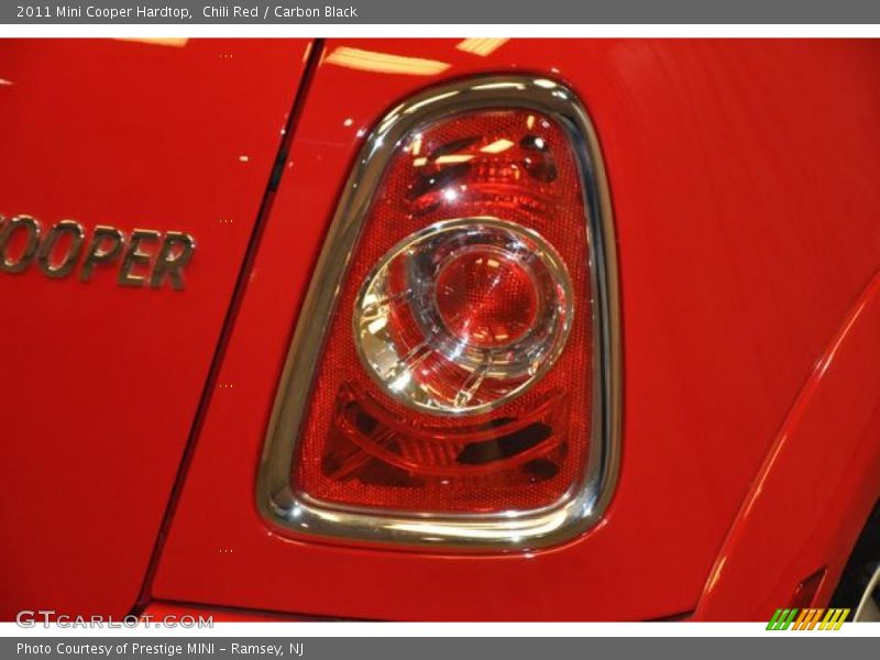 Chili Red / Carbon Black 2011 Mini Cooper Hardtop