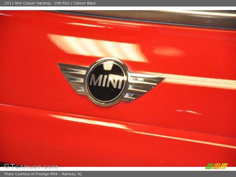 Chili Red / Carbon Black 2011 Mini Cooper Hardtop