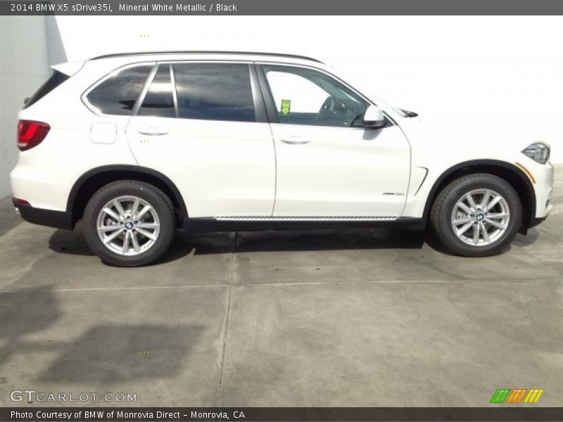 Mineral White Metallic / Black 2014 BMW X5 sDrive35i