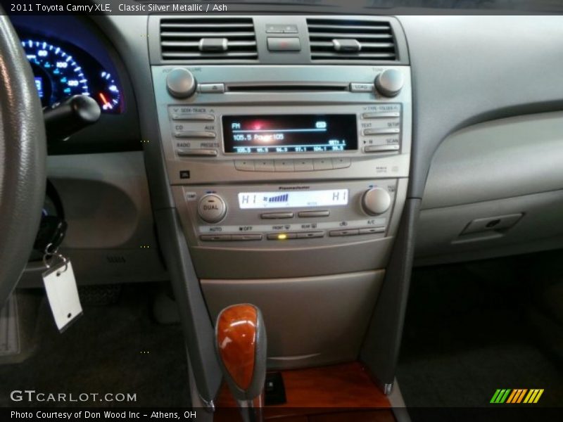 Classic Silver Metallic / Ash 2011 Toyota Camry XLE