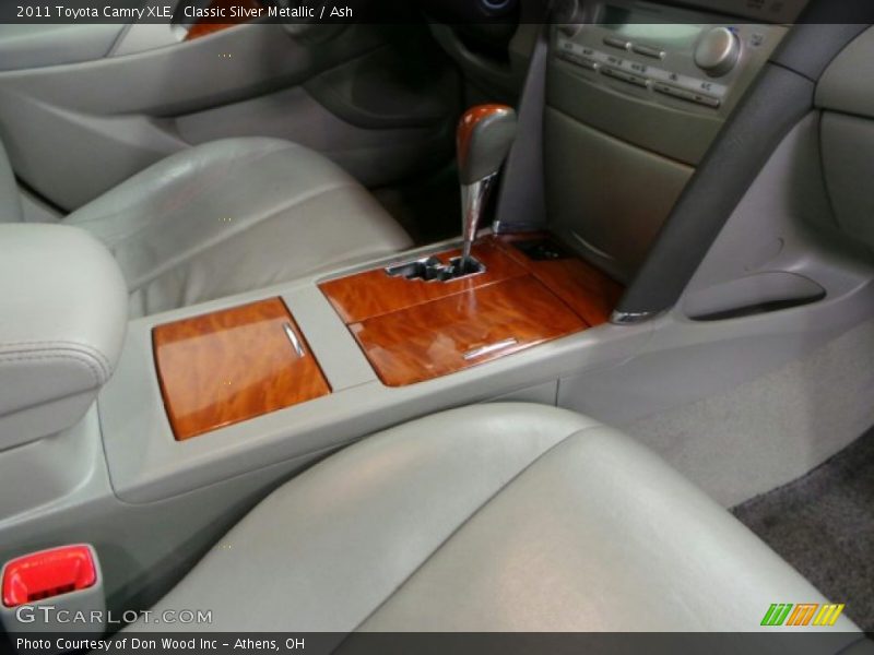 Classic Silver Metallic / Ash 2011 Toyota Camry XLE
