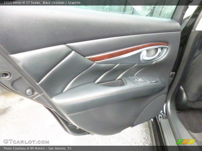 Black Obsidian / Graphite 2011 Infiniti M 37 Sedan