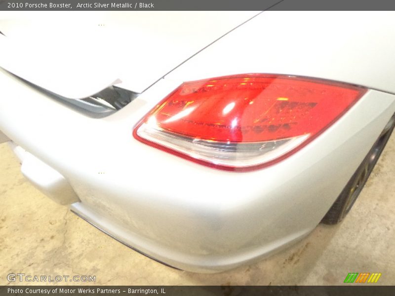 Arctic Silver Metallic / Black 2010 Porsche Boxster