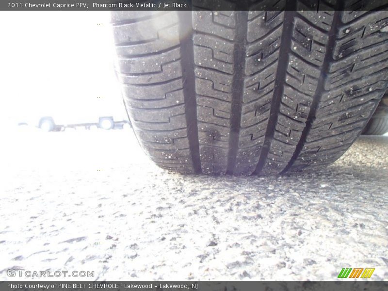 Phantom Black Metallic / Jet Black 2011 Chevrolet Caprice PPV