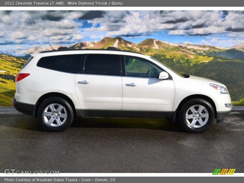 White Diamond Tricoat / Ebony 2012 Chevrolet Traverse LT AWD