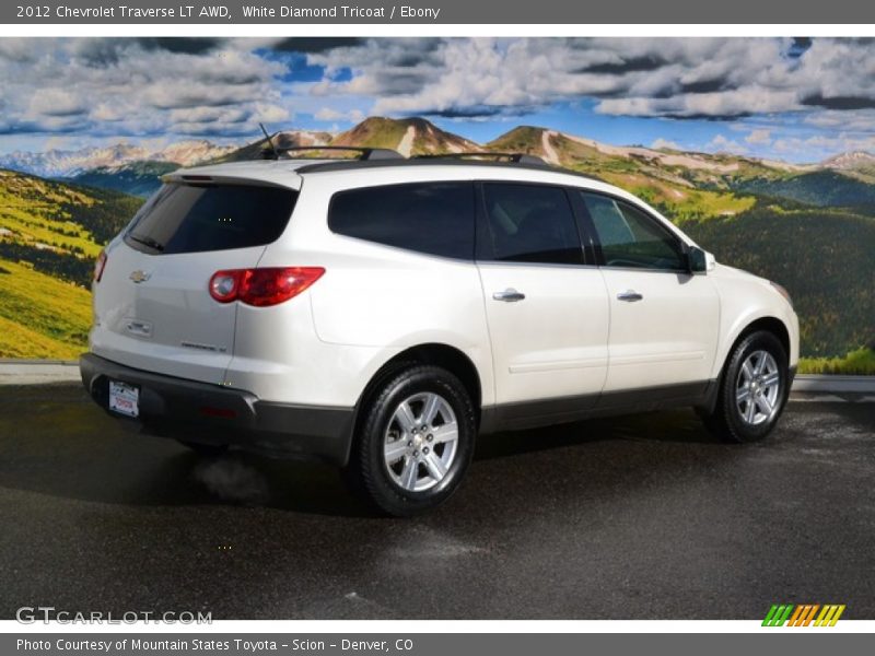 White Diamond Tricoat / Ebony 2012 Chevrolet Traverse LT AWD