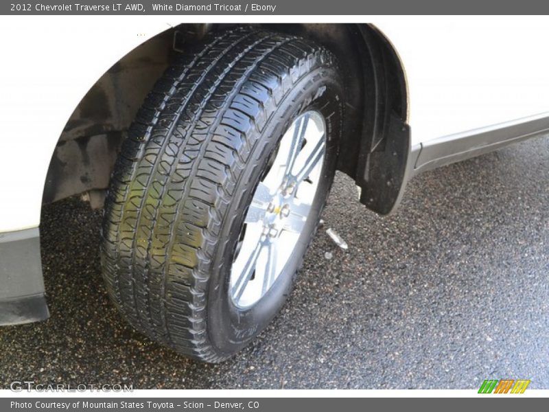 White Diamond Tricoat / Ebony 2012 Chevrolet Traverse LT AWD