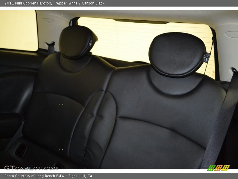Pepper White / Carbon Black 2011 Mini Cooper Hardtop