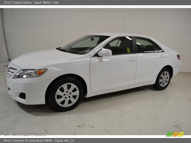 Super White / Ash 2011 Toyota Camry