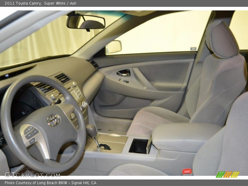 Super White / Ash 2011 Toyota Camry
