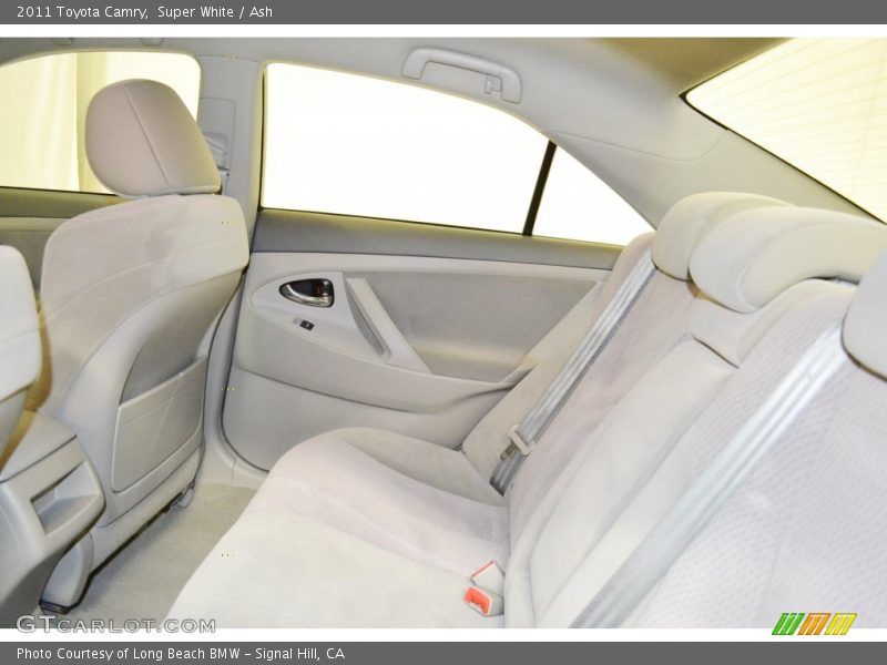 Super White / Ash 2011 Toyota Camry