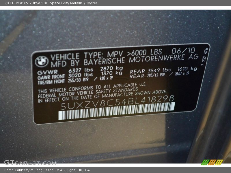 Space Gray Metallic / Oyster 2011 BMW X5 xDrive 50i