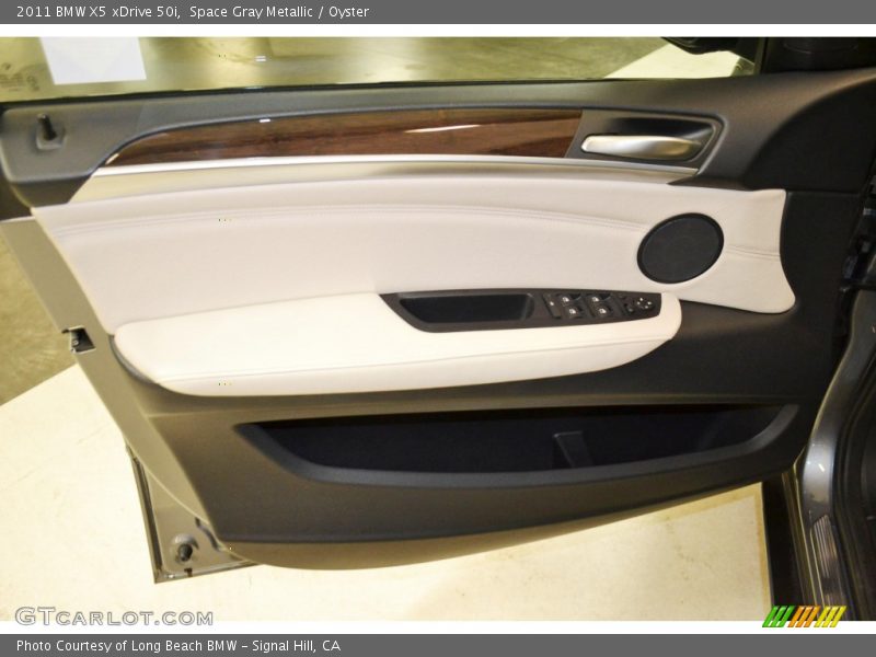 Space Gray Metallic / Oyster 2011 BMW X5 xDrive 50i