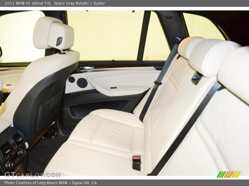 Space Gray Metallic / Oyster 2011 BMW X5 xDrive 50i
