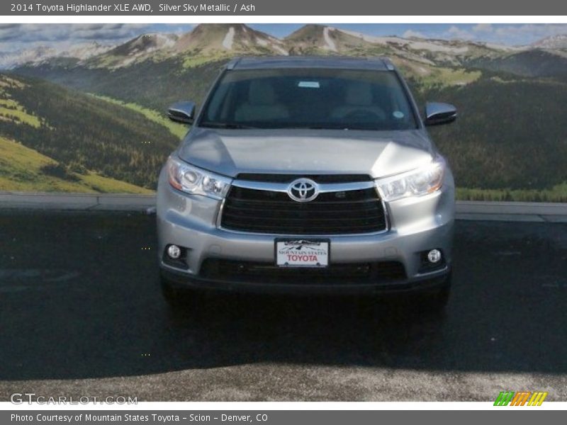 Silver Sky Metallic / Ash 2014 Toyota Highlander XLE AWD