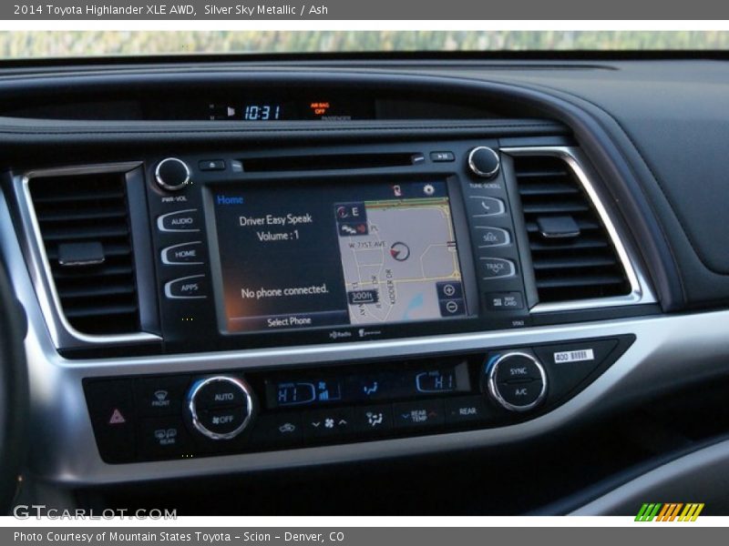 Silver Sky Metallic / Ash 2014 Toyota Highlander XLE AWD