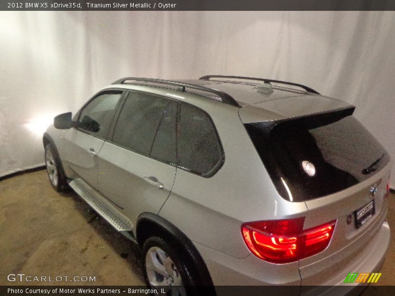 Titanium Silver Metallic / Oyster 2012 BMW X5 xDrive35d