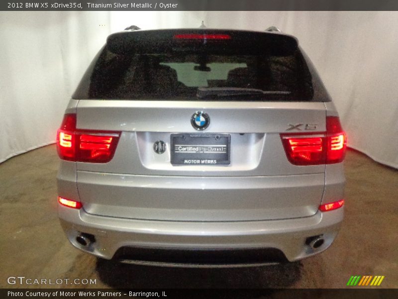 Titanium Silver Metallic / Oyster 2012 BMW X5 xDrive35d