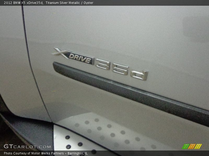 Titanium Silver Metallic / Oyster 2012 BMW X5 xDrive35d
