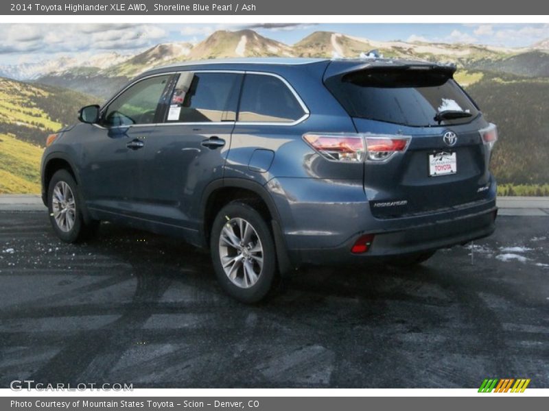 Shoreline Blue Pearl / Ash 2014 Toyota Highlander XLE AWD