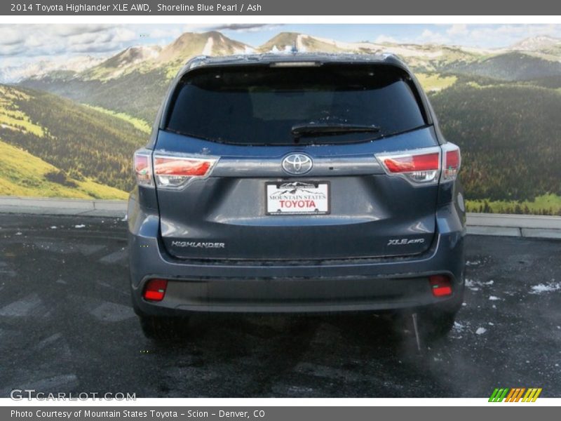 Shoreline Blue Pearl / Ash 2014 Toyota Highlander XLE AWD