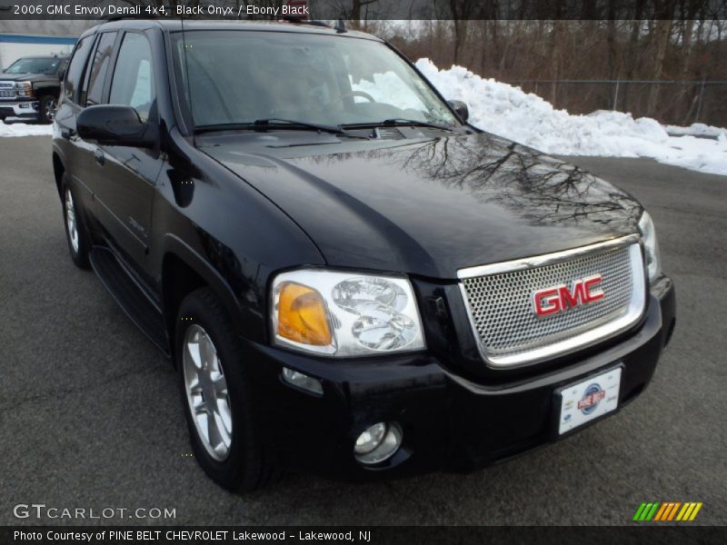 Black Onyx / Ebony Black 2006 GMC Envoy Denali 4x4