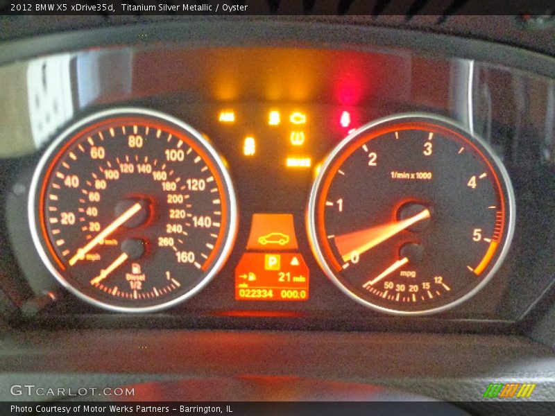 Titanium Silver Metallic / Oyster 2012 BMW X5 xDrive35d