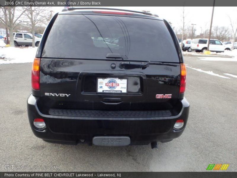 Black Onyx / Ebony Black 2006 GMC Envoy Denali 4x4