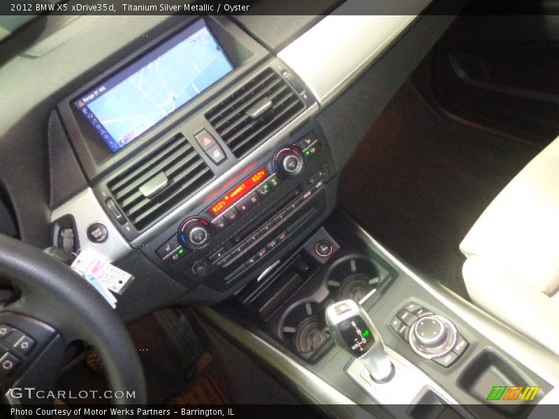 Titanium Silver Metallic / Oyster 2012 BMW X5 xDrive35d