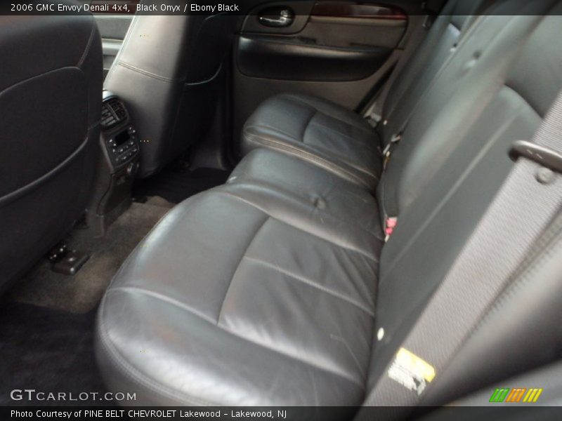 Black Onyx / Ebony Black 2006 GMC Envoy Denali 4x4
