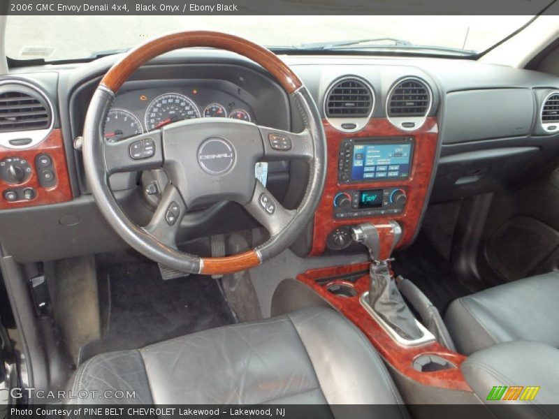 Black Onyx / Ebony Black 2006 GMC Envoy Denali 4x4