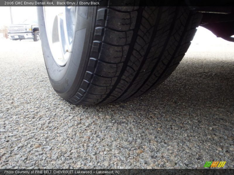 Black Onyx / Ebony Black 2006 GMC Envoy Denali 4x4
