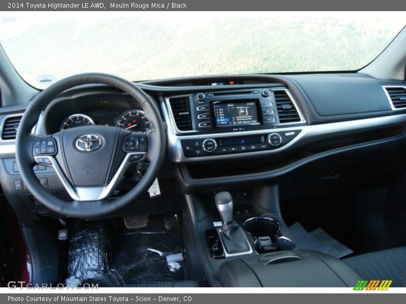 Dashboard of 2014 Highlander LE AWD