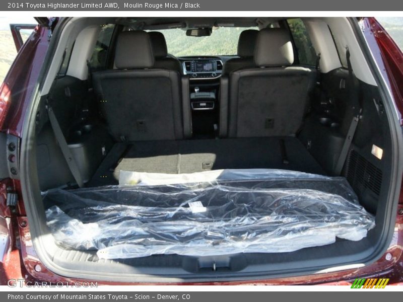  2014 Highlander Limited AWD Trunk