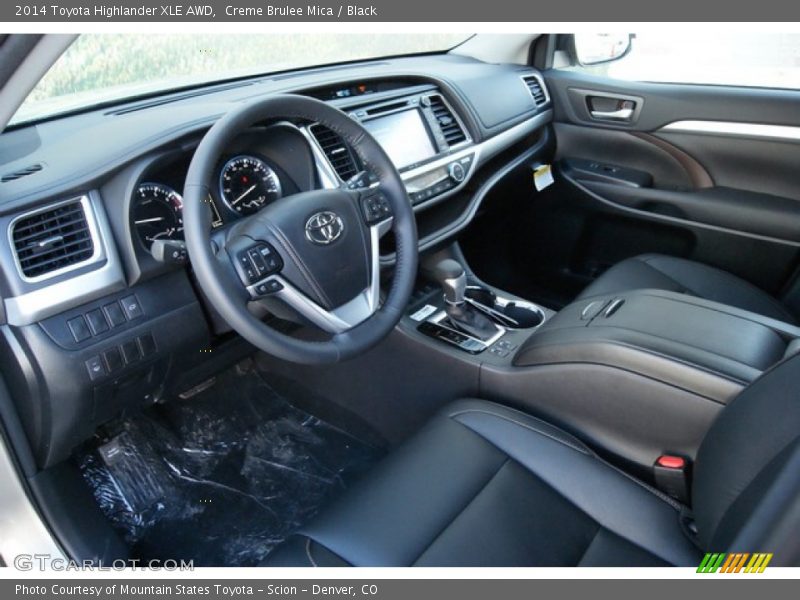 Creme Brulee Mica / Black 2014 Toyota Highlander XLE AWD