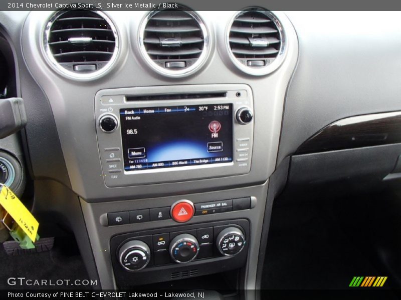 Silver Ice Metallic / Black 2014 Chevrolet Captiva Sport LS