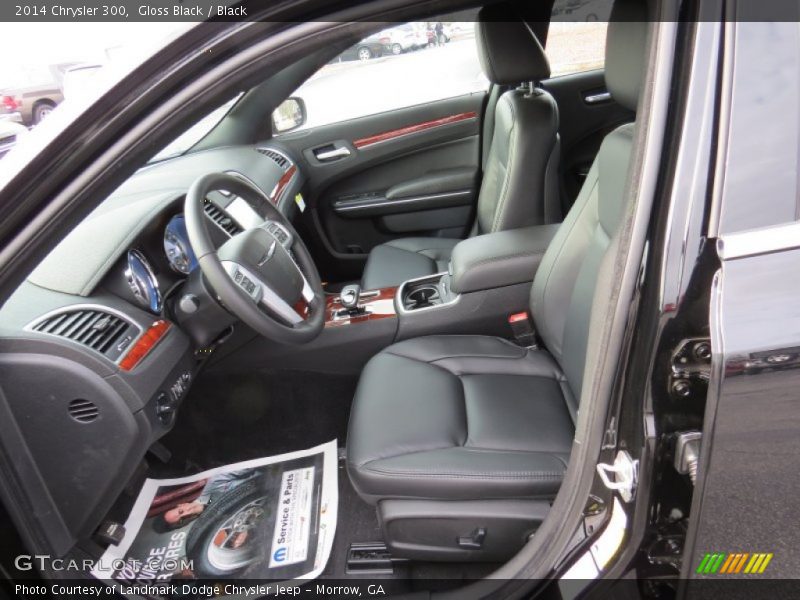 Gloss Black / Black 2014 Chrysler 300