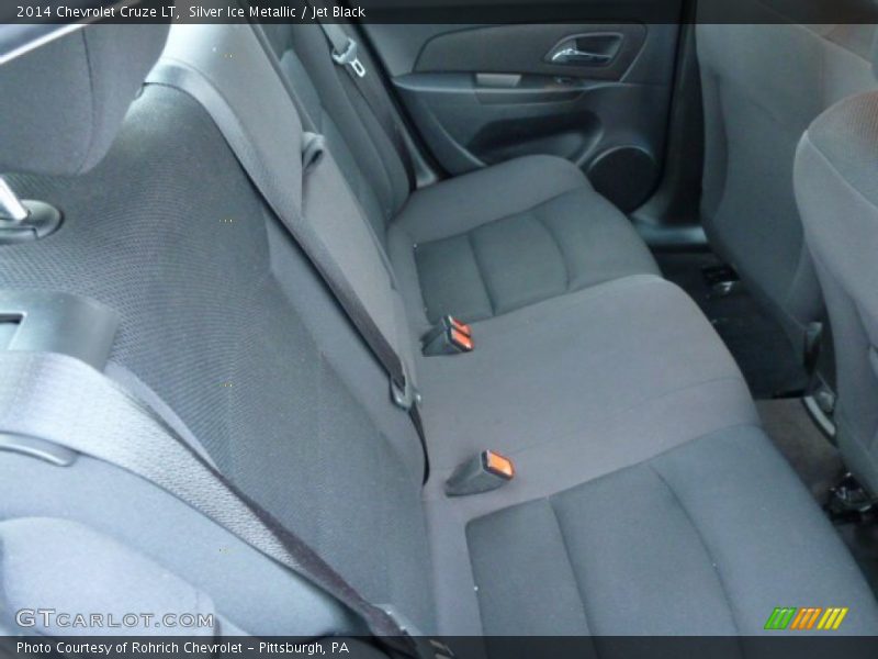 Silver Ice Metallic / Jet Black 2014 Chevrolet Cruze LT