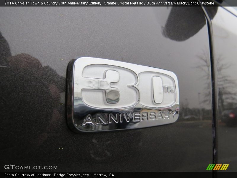 Granite Crystal Metallic / 30th Anniversary Black/Light Graystone 2014 Chrysler Town & Country 30th Anniversary Edition