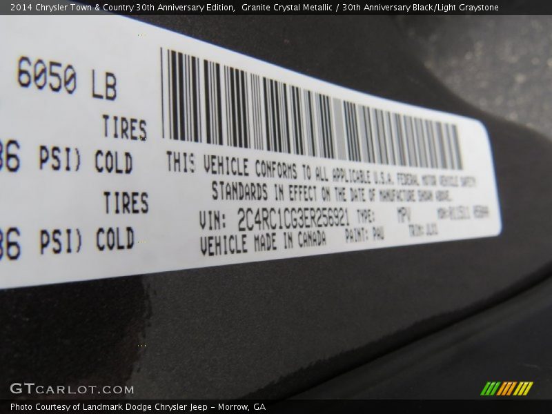 Granite Crystal Metallic / 30th Anniversary Black/Light Graystone 2014 Chrysler Town & Country 30th Anniversary Edition