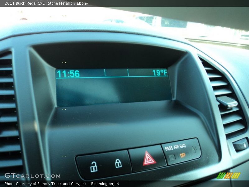 Stone Metallic / Ebony 2011 Buick Regal CXL